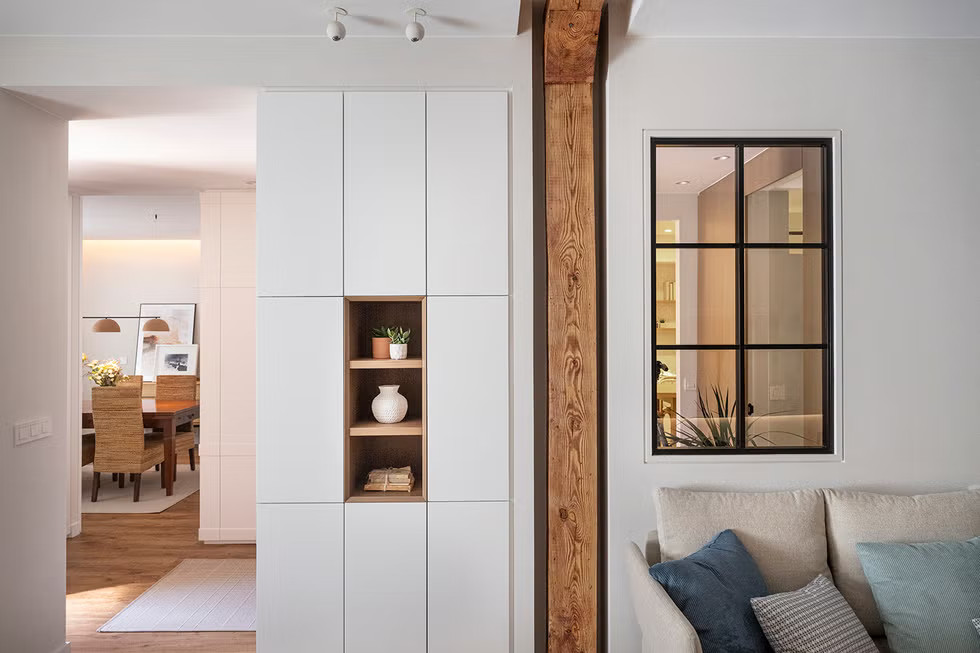salon blanc et bois décoration contemporaine