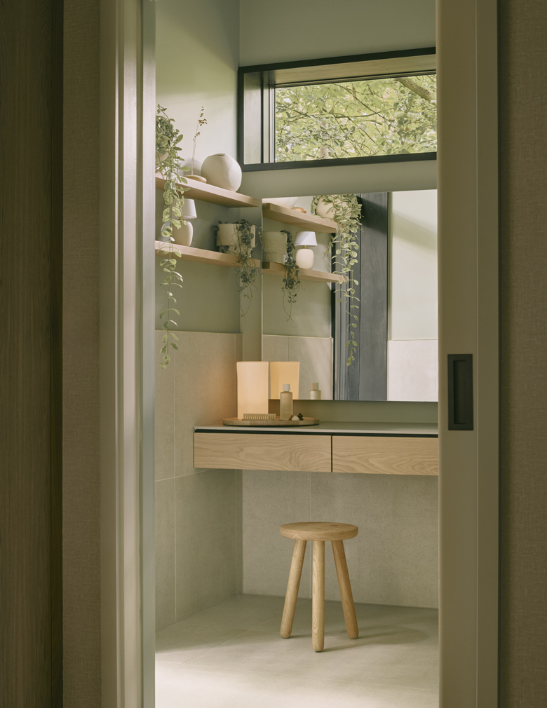 salle de bain bois et béton