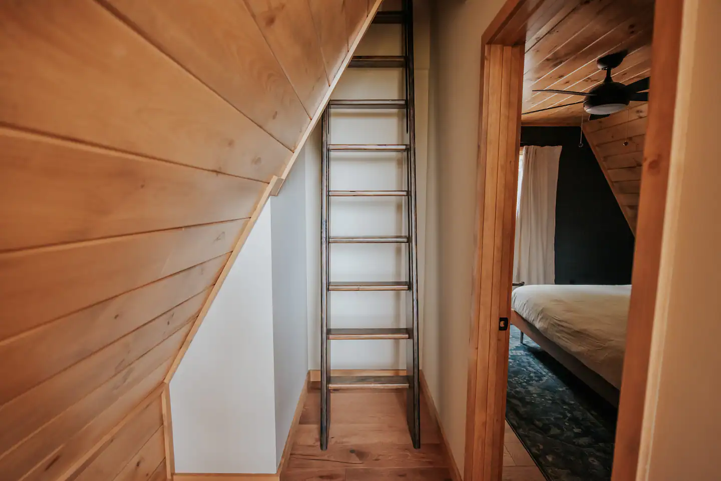accès chambre loft maison A-Frame