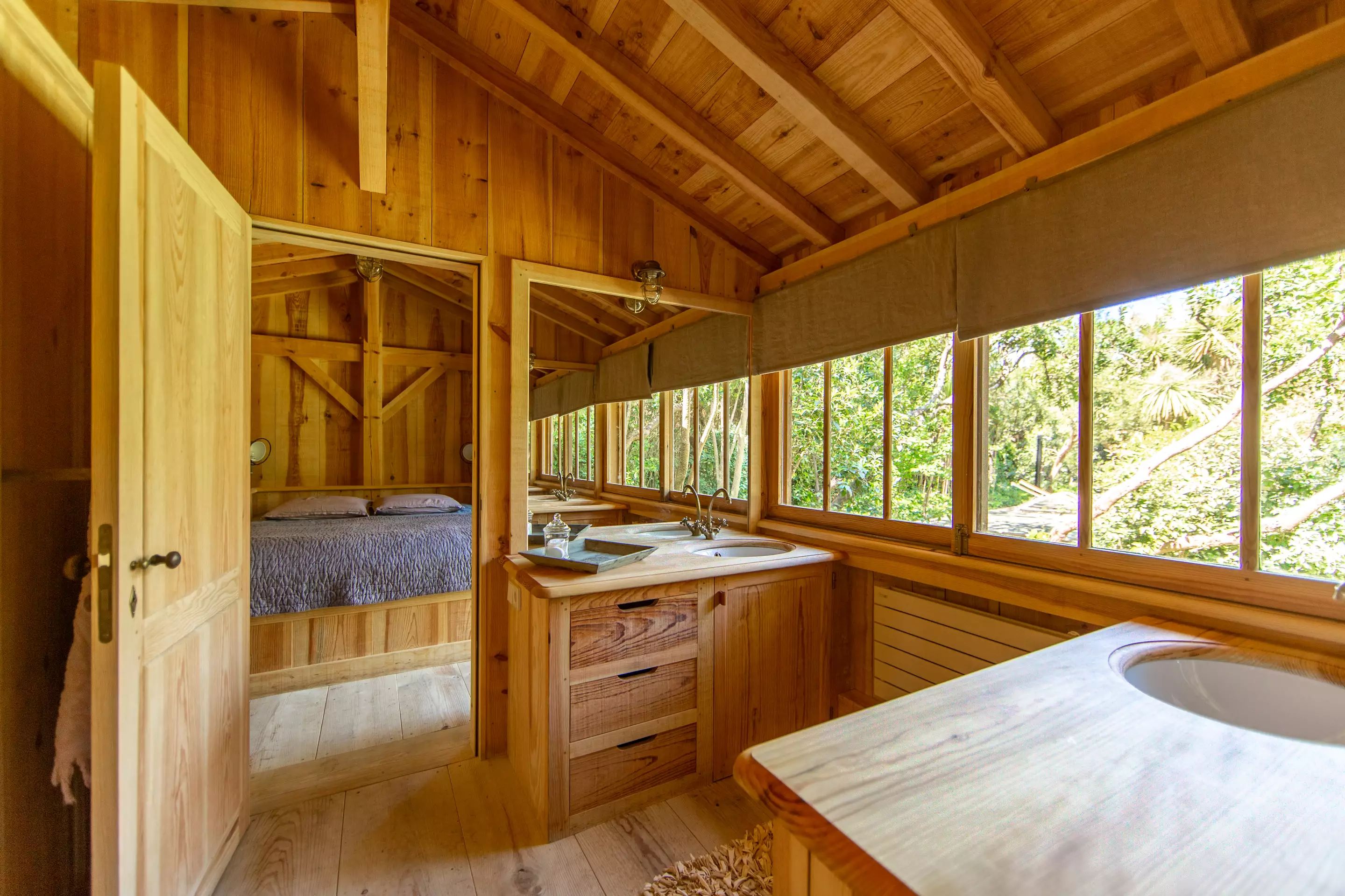 chambre et salle de bain maison en bois à louer Cap Ferret 