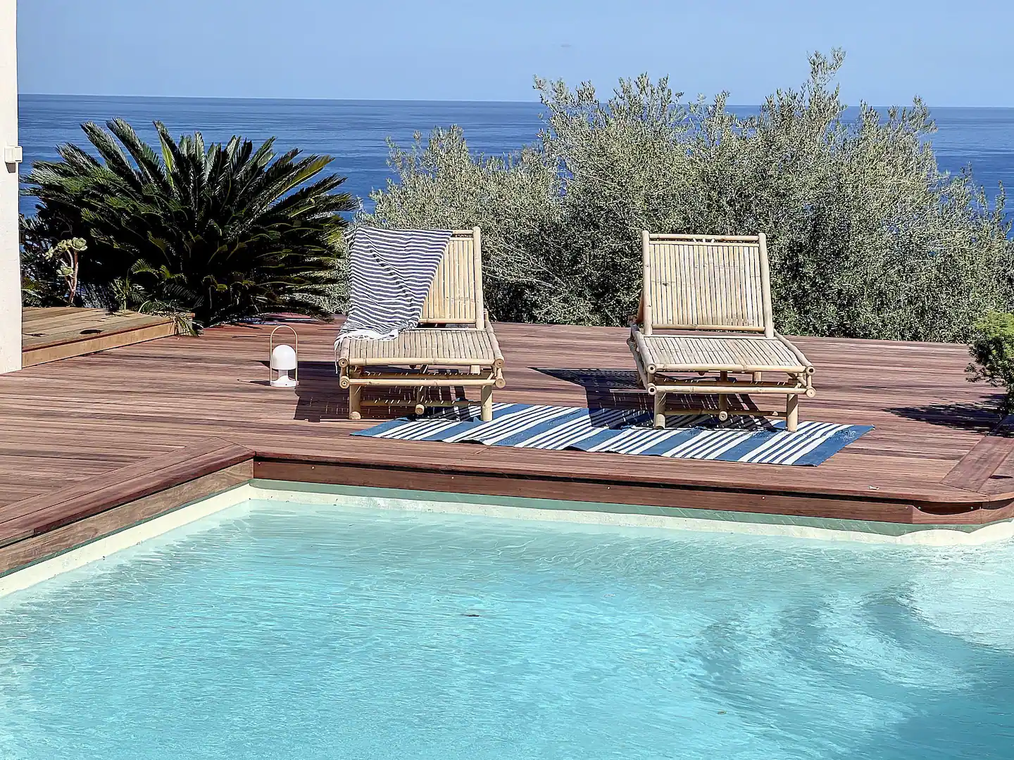 terrasse maison vue mer Corse avec piscine terrasse maison vue mer Corse avec piscine