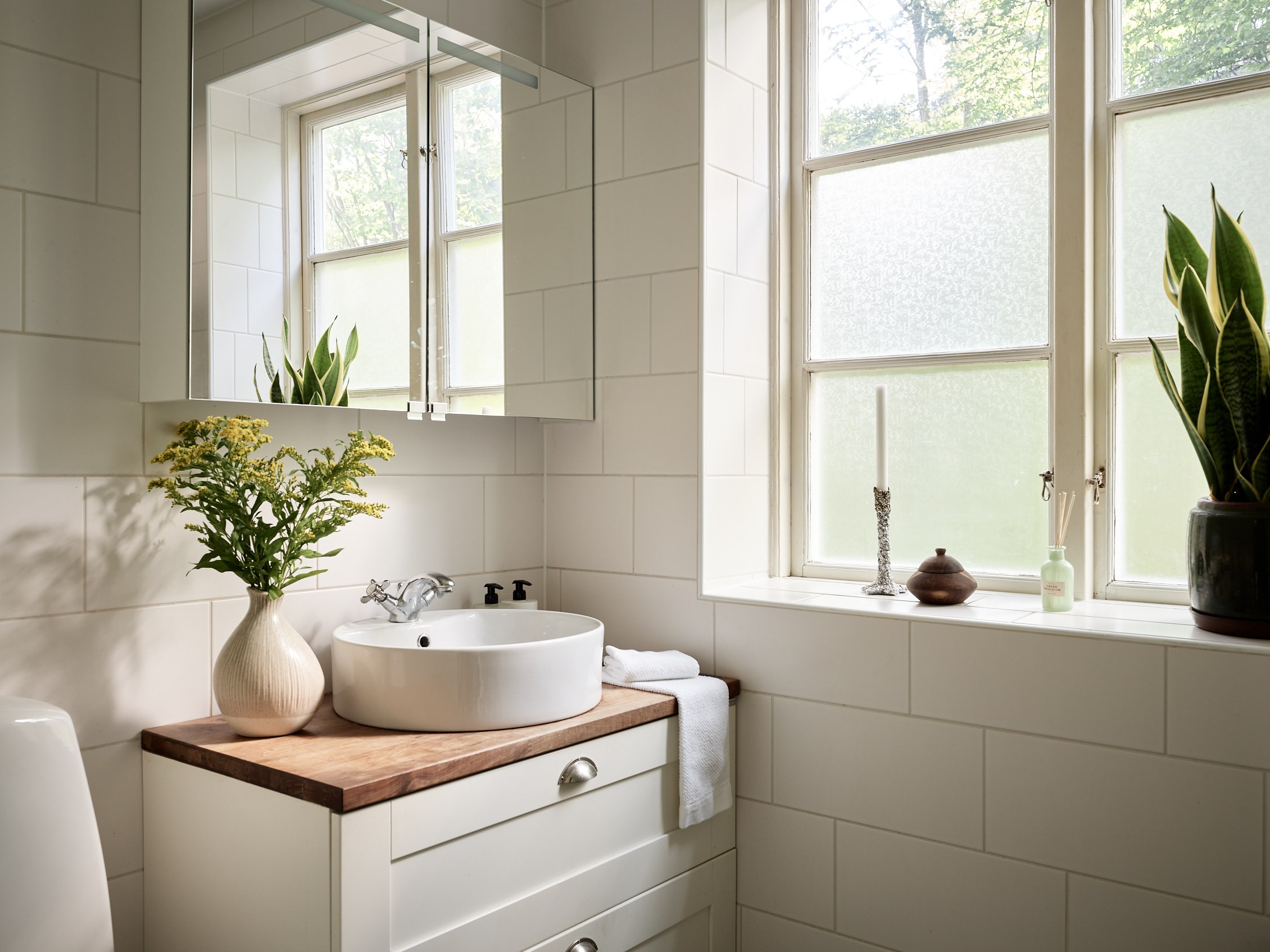 salle de bain avec fenêtre décoration scandinave salle de bain avec fenêtre décoration scandinave