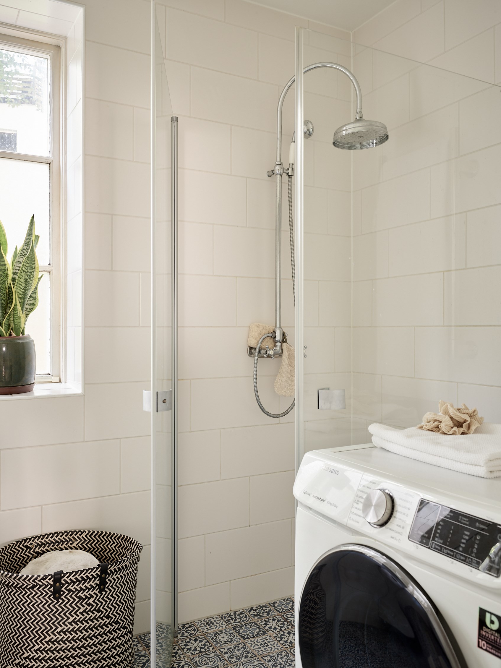 salle de bain avec fenêtre décoration scandinave salle de bain avec fenêtre décoration scandinave