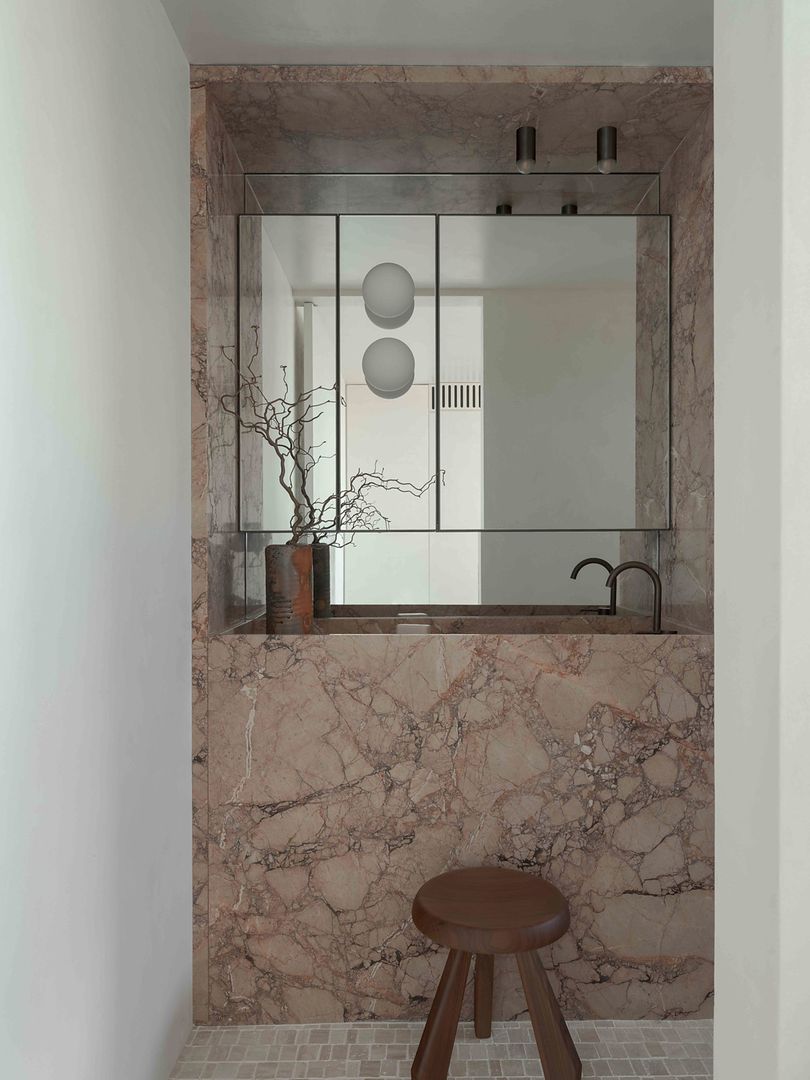 salle de bain marbre appartement design avec vue sur Sydney salle de bain marbre appartement design avec vue sur Sydney
