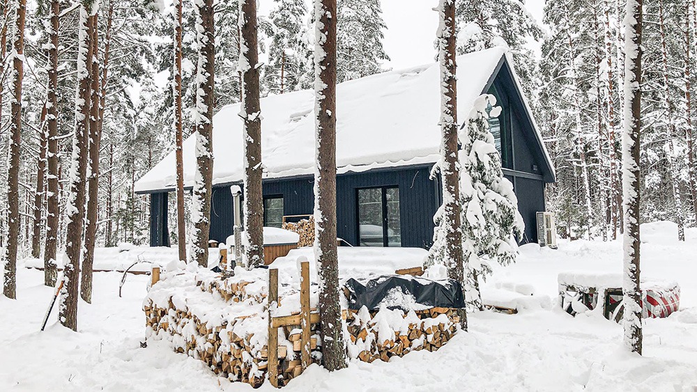 maison préfabriquée en bois EcoTown dans les Pyrénées maison préfabriquée en bois EcoTown dans les Pyrénées
