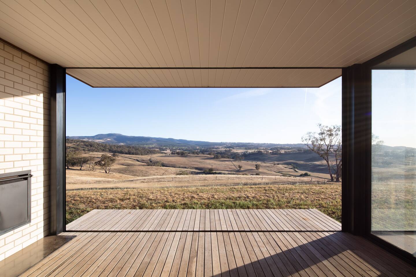 terrasse bois couverte maison contemporaine