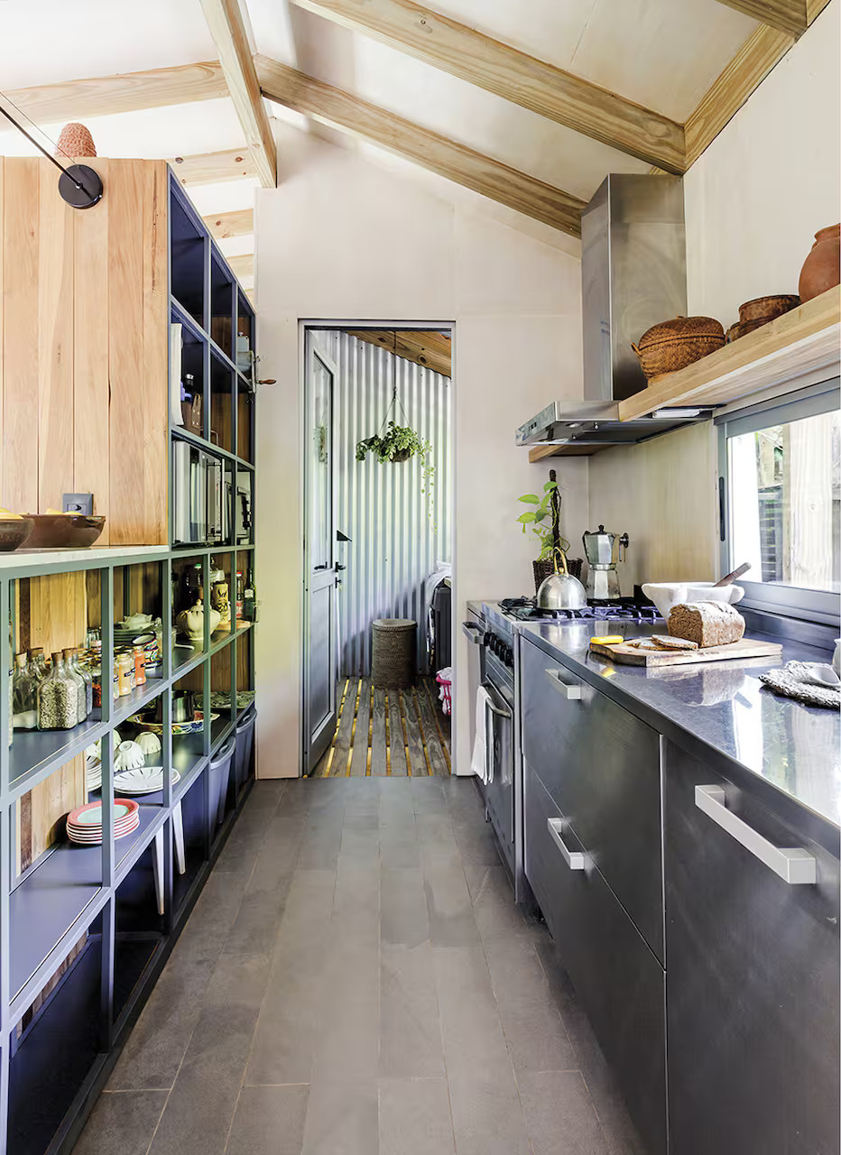 cuisine ouverte avec poutres maison contemporaine cuisine ouverte avec poutres maison contemporaine