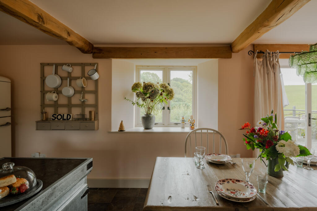 cuisine avec poutres décoration rustique chic ancienne grange rénovée cuisine avec poutres décoration rustique chic ancienne grange rénovée