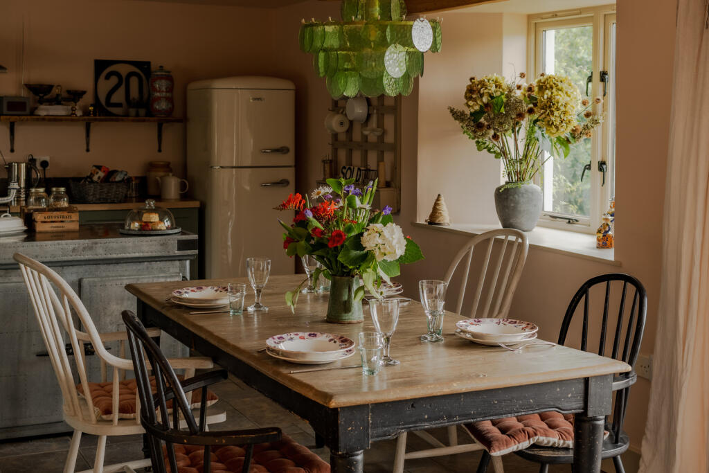 cuisine avec poutres décoration rustique chic ancienne grange rénovée cuisine avec poutres décoration rustique chic ancienne grange rénovée