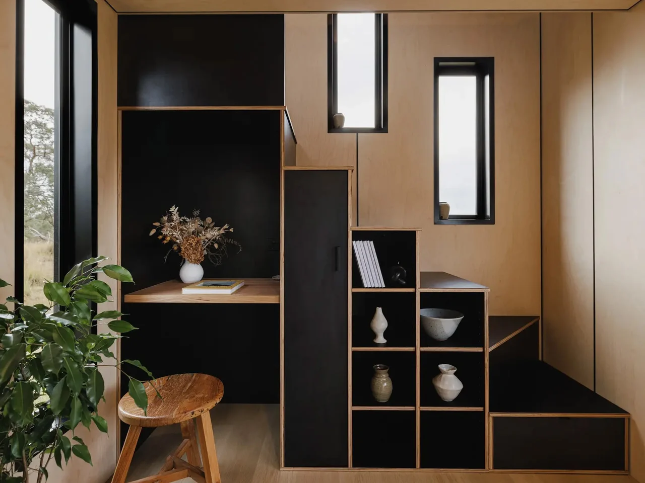 escalier avec rangements et bureau escalier avec rangements et bureau