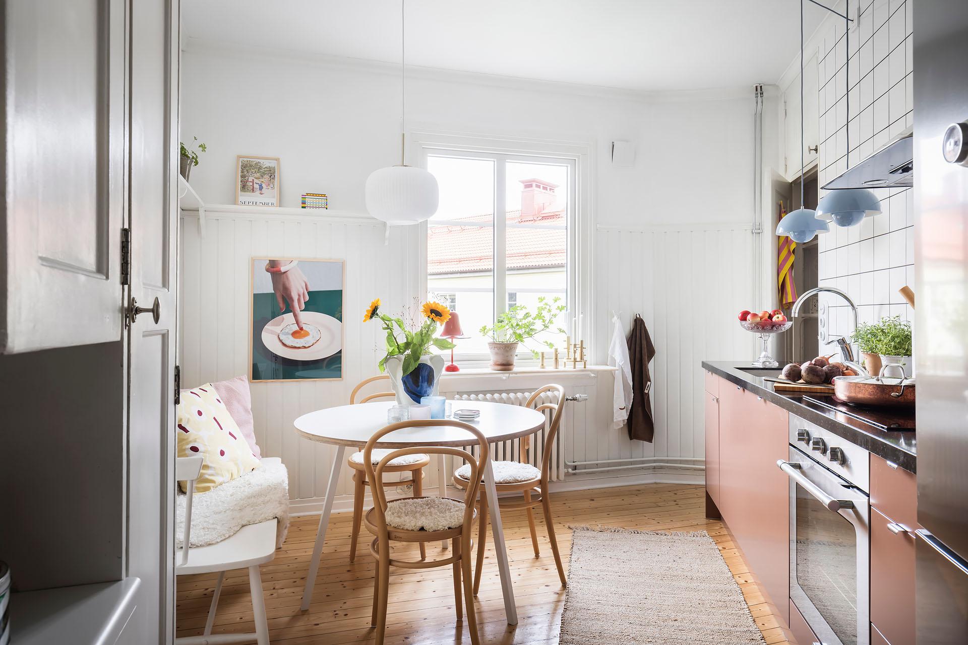 cuisine rose avec espace repas cuisine rose avec espace repas