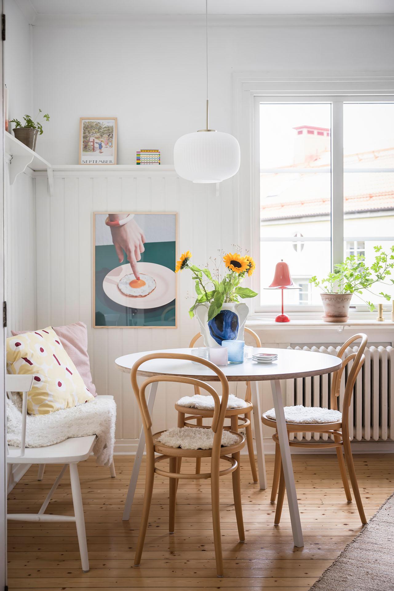 table ronde et chaises table ronde et chaises