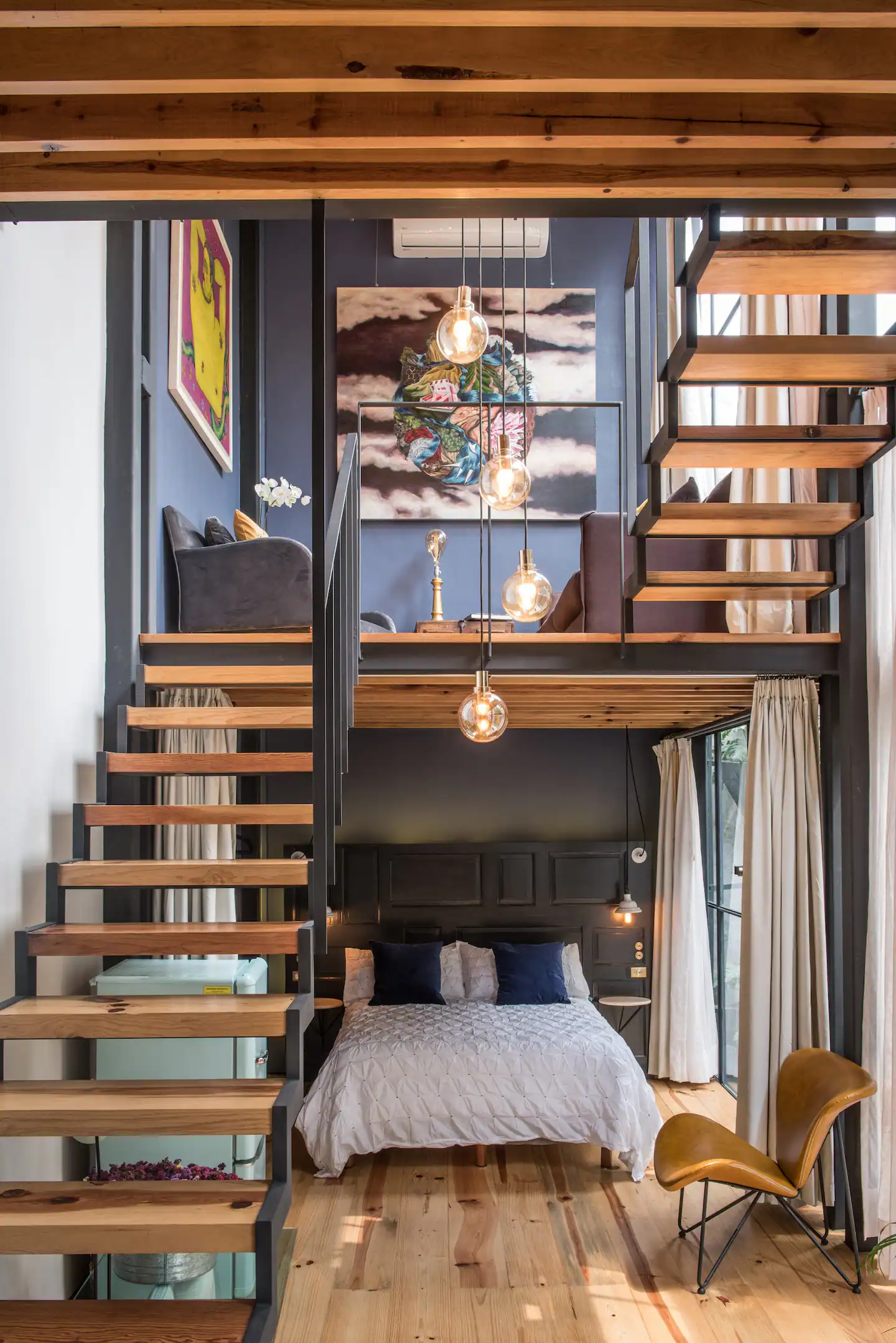 chambre et salon appartement multi-niveaux décoration contemporaine
