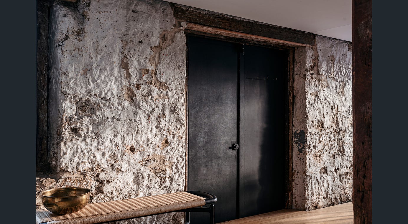 entrée porte acier noir