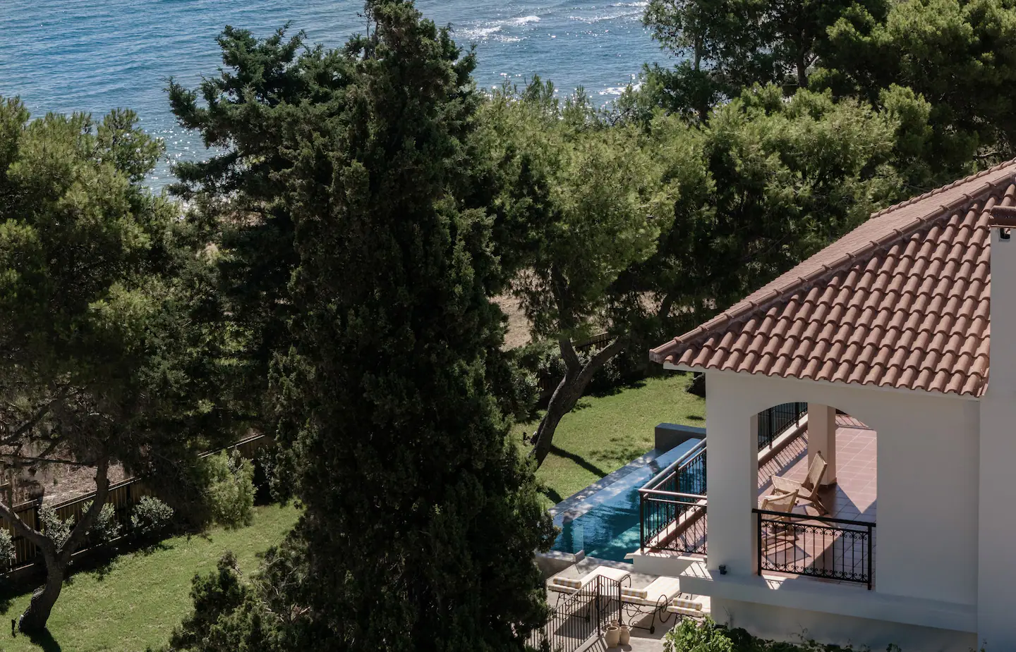 maison en Grèce avec piscine vue mer maison en Grèce avec piscine vue mer