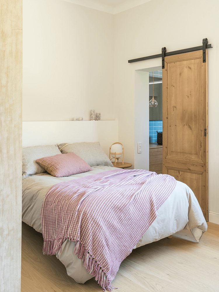 chambre avec salle de bain décoration contemporaine