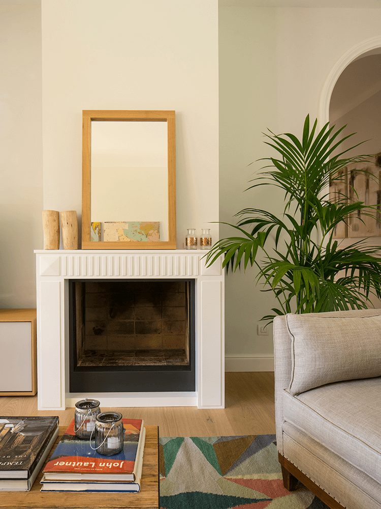 salon avec cheminée décoration contemporaine
