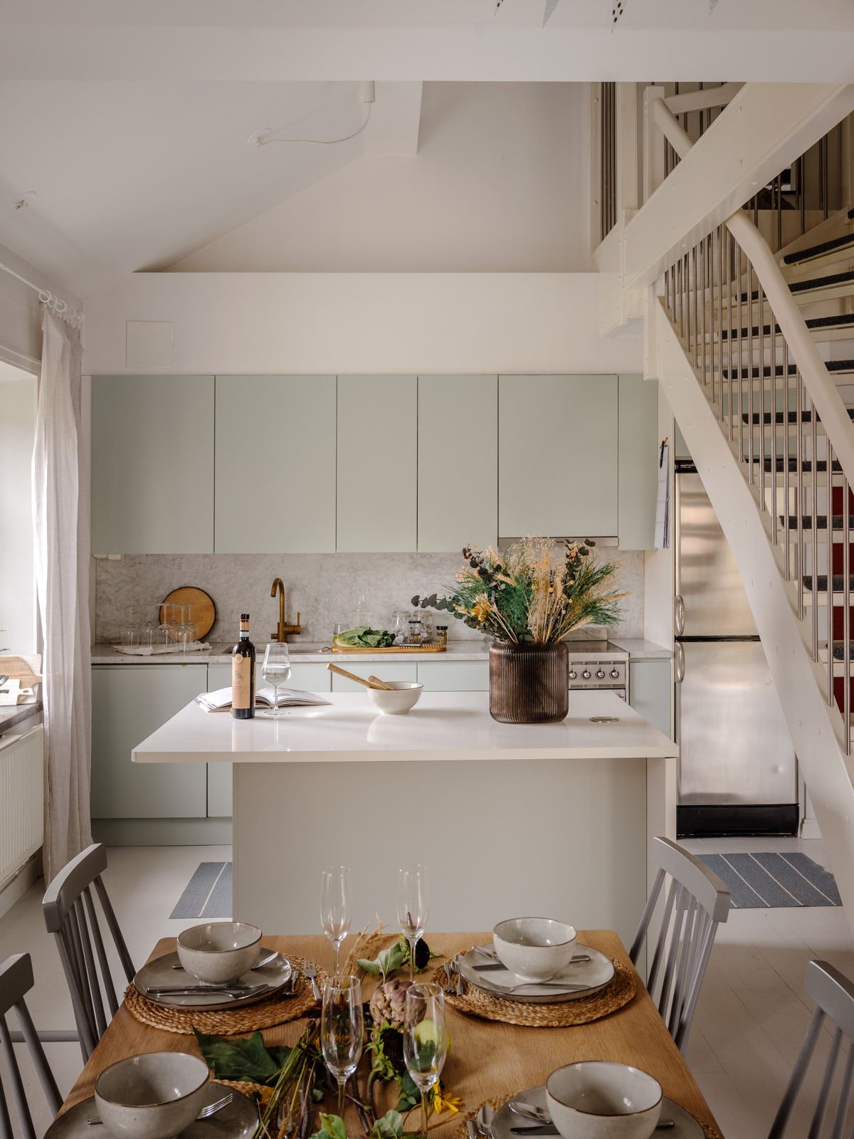cuisine et salle à manger appartement en duplex