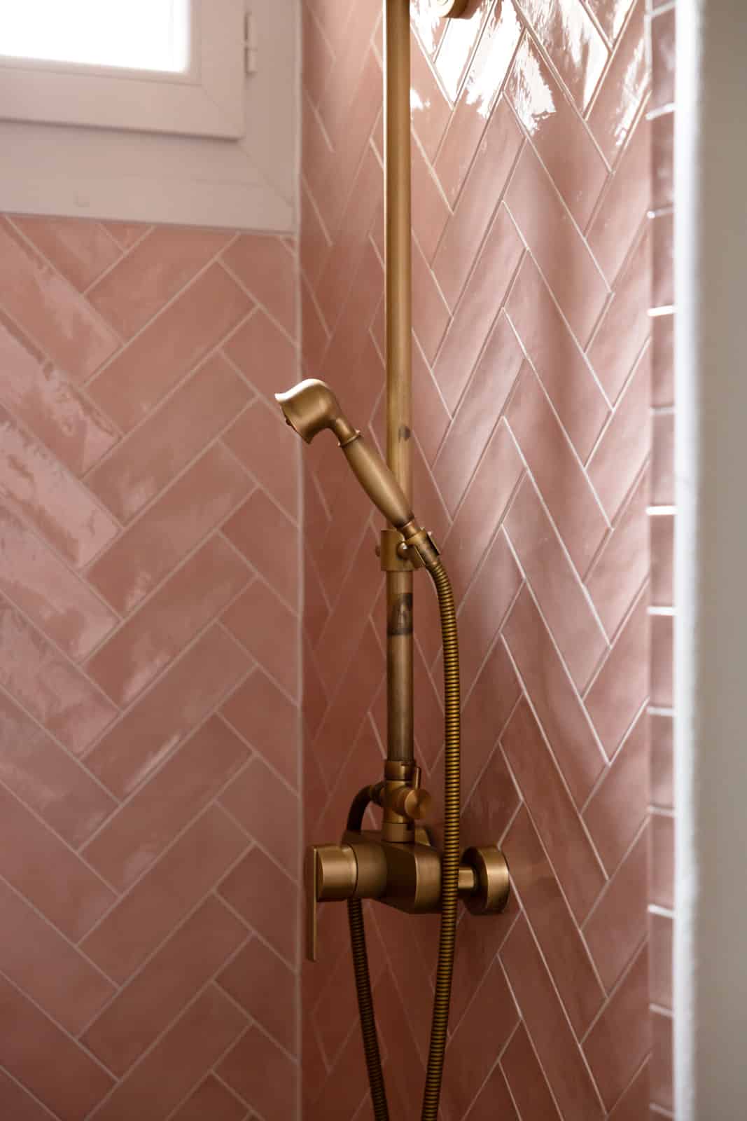 douche zelliges roses photo Aurélie Deglane – Wonderland Photographie pour Happy Pog