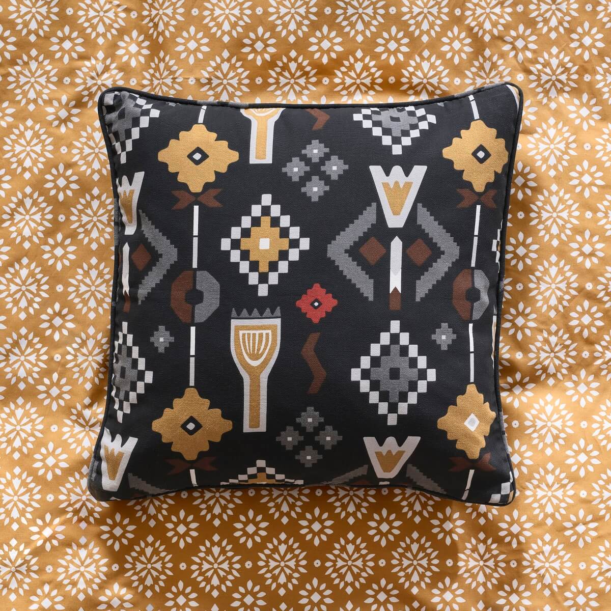 coussin kilim IKEA coussin kilim IKEA