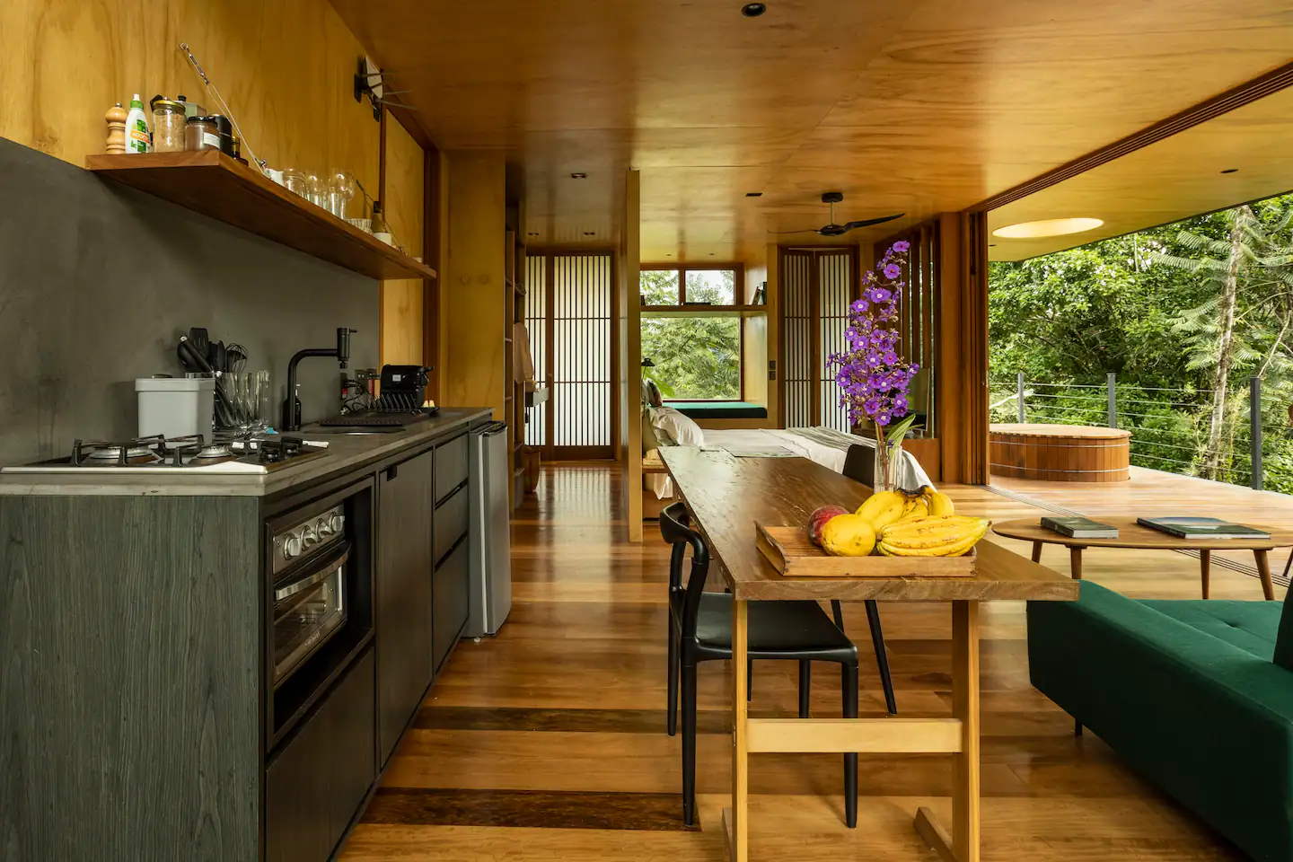 cuisine ouverte et salon maison en bois cuisine ouverte et salon maison en bois