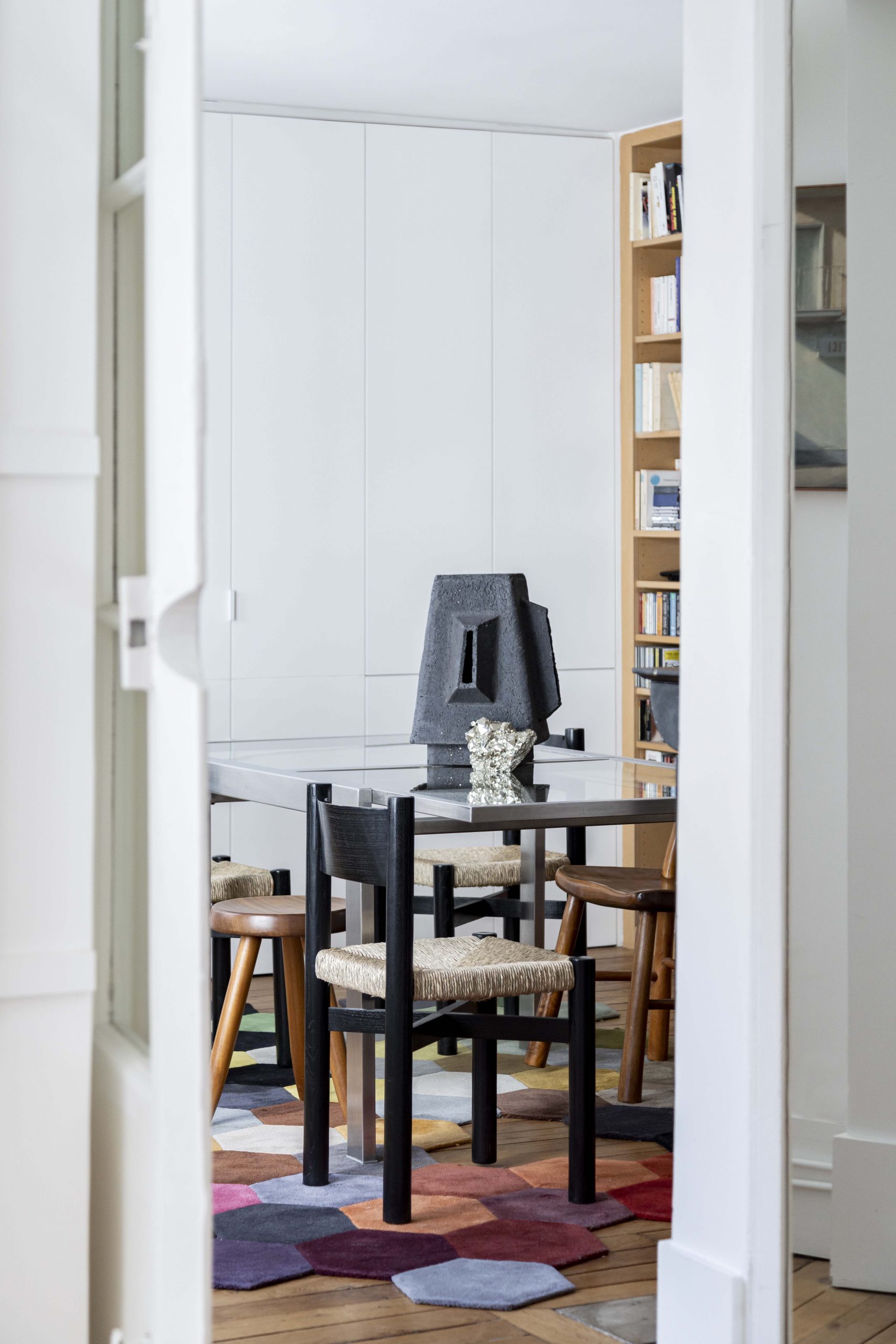 salle à manger appartement de 90m2 dans le centre de Paris par Bérénice Curt Architecture salle à manger appartement de 90m2 dans le centre de Paris par Bérénice Curt Architecture