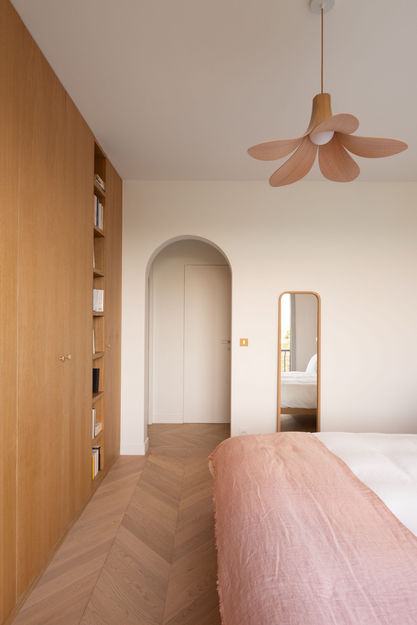 chambre décoration contemporaine Photo: ©Cassandre Favaro chambre décoration contemporaine Photo: ©Cassandre Favaro