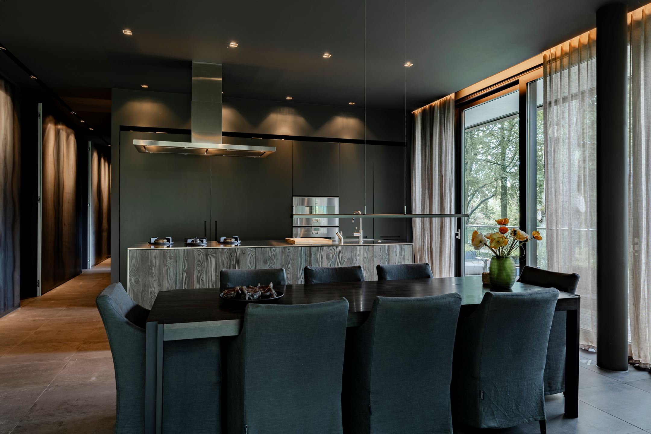 salle à manger avec cuisine ouverte décoration design sombre salle à manger avec cuisine ouverte décoration design sombre