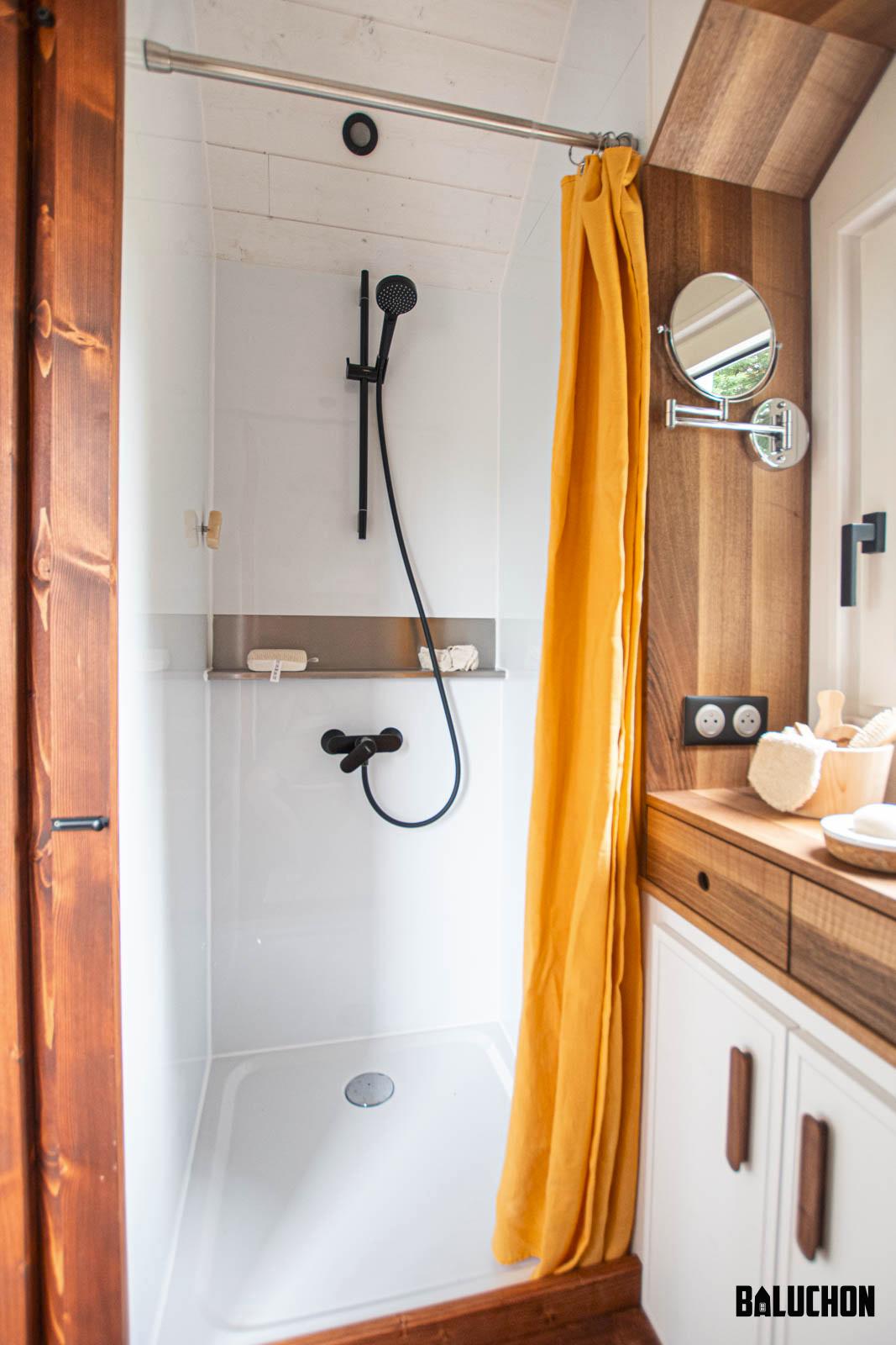 salle de bain mini maison Moulinsart Baluchon salle de bain mini maison Moulinsart Baluchon