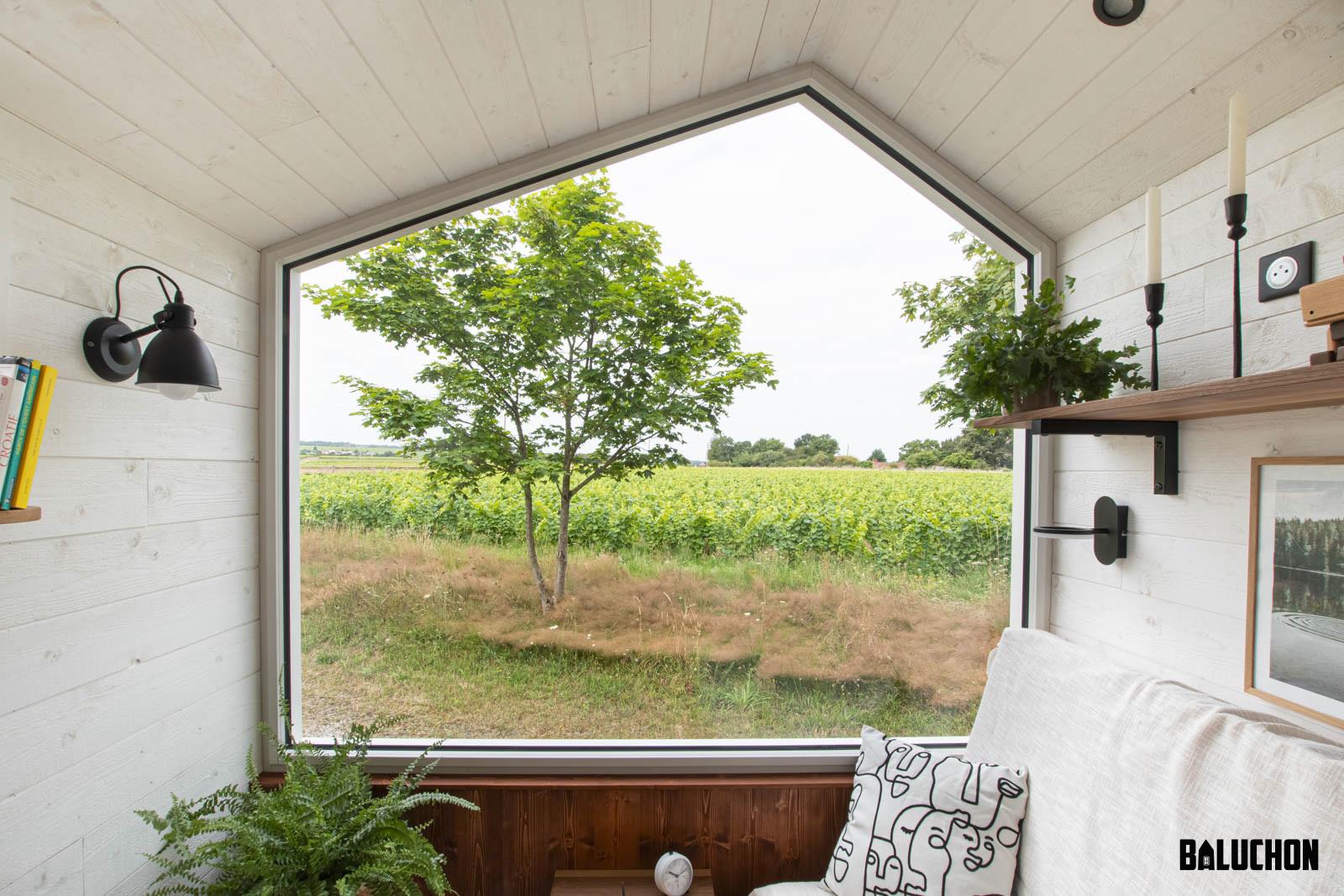 fenêtre tiny house Moulinsart Baluchon fenêtre tiny house Moulinsart Baluchon