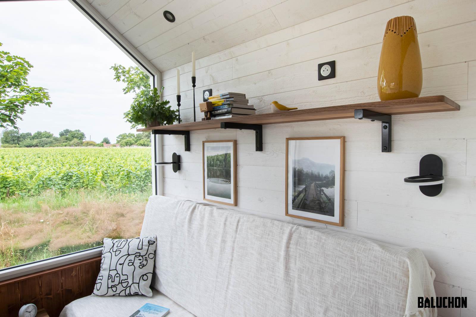 salon tiny house Moulinsart Baluchon salon tiny house Moulinsart Baluchon