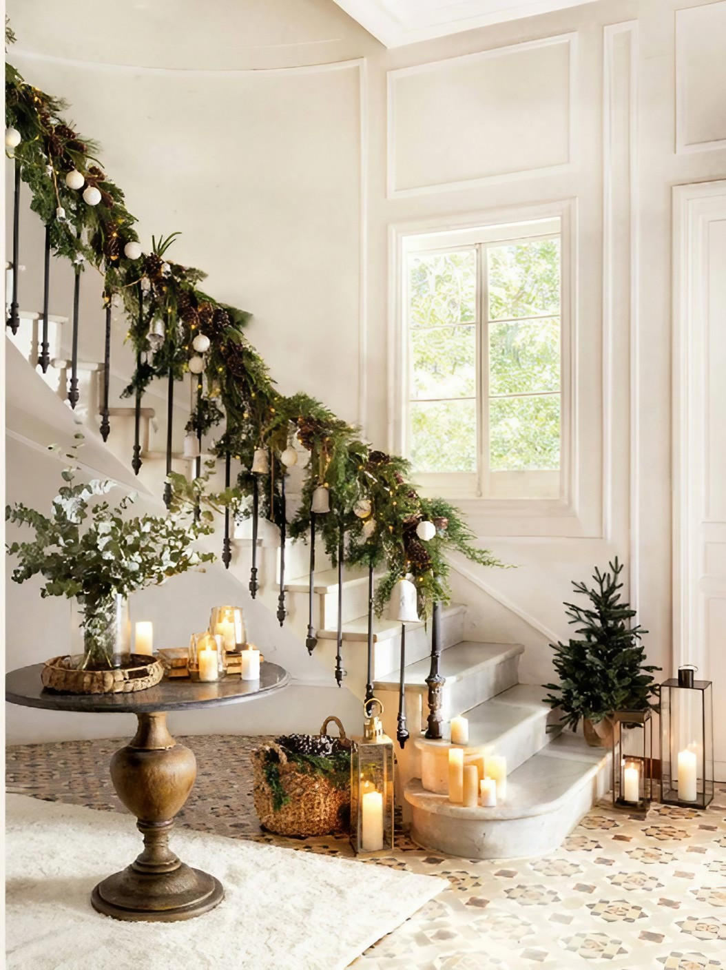 entrée avec escalier décoration Noël El Mueble entrée avec escalier décoration Noël El Mueble