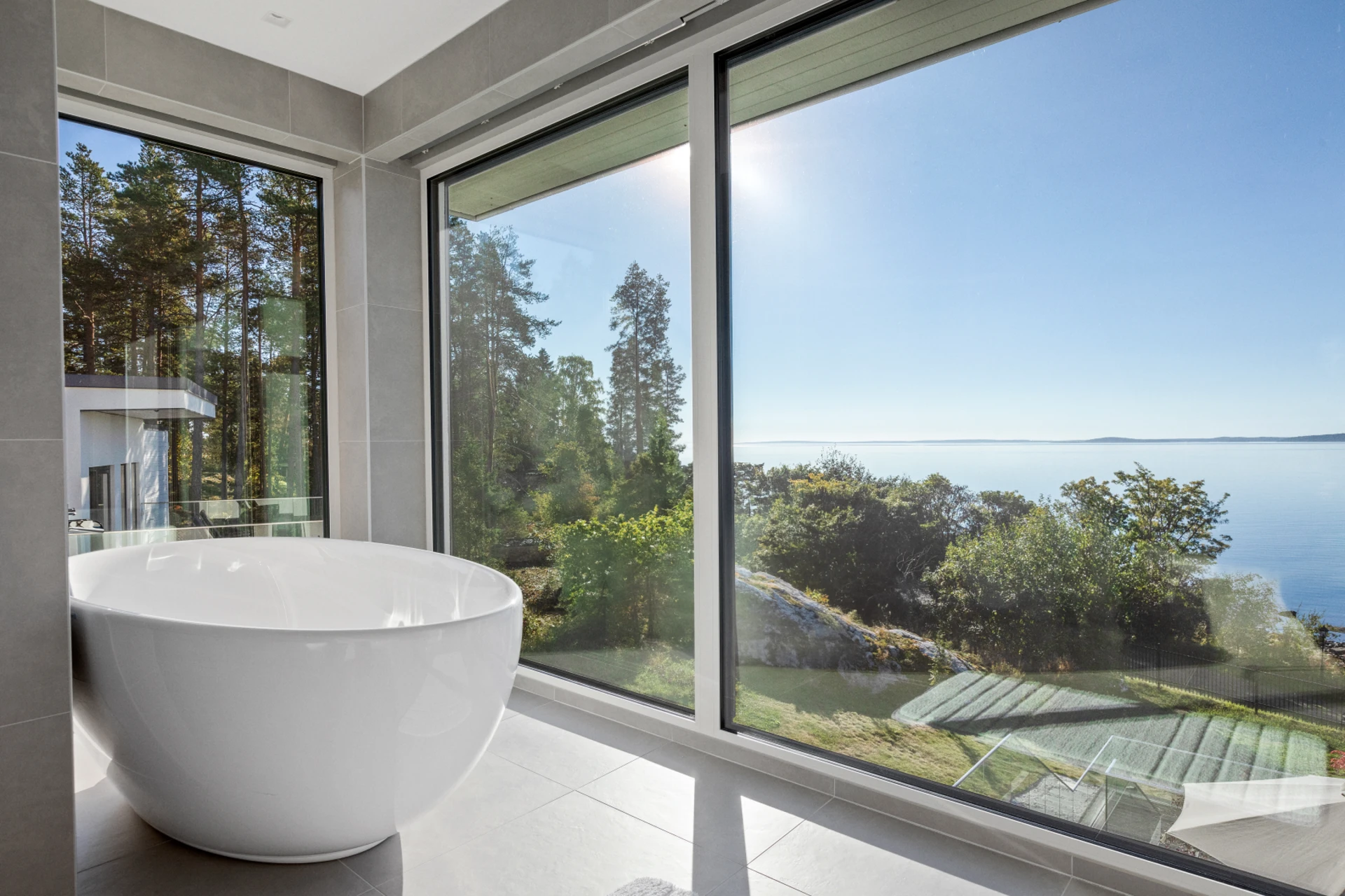 salle de bain design baignoire îlot salle de bain design baignoire îlot