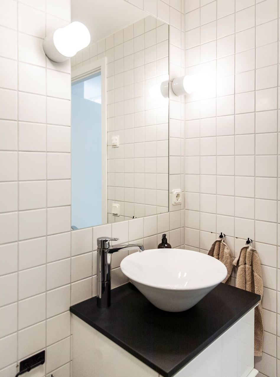 salle de bain blanche