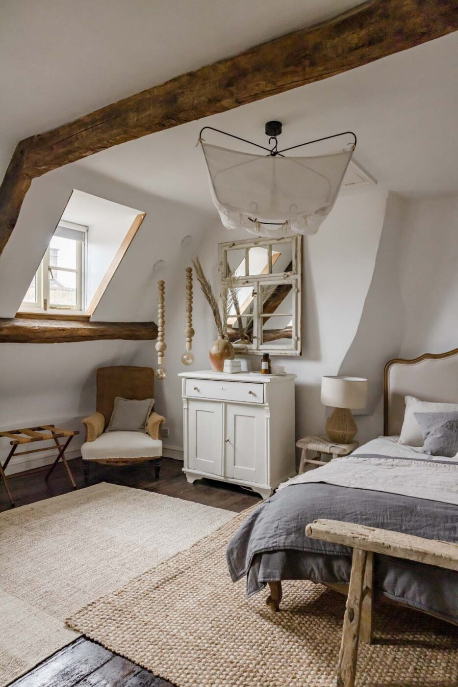 chambre mansardée The Collector's House