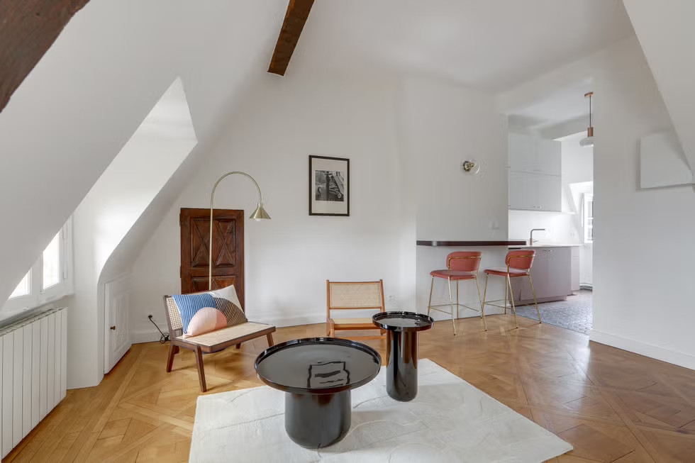 salon appartement Paris place des Vosges salon appartement Paris place des Vosges