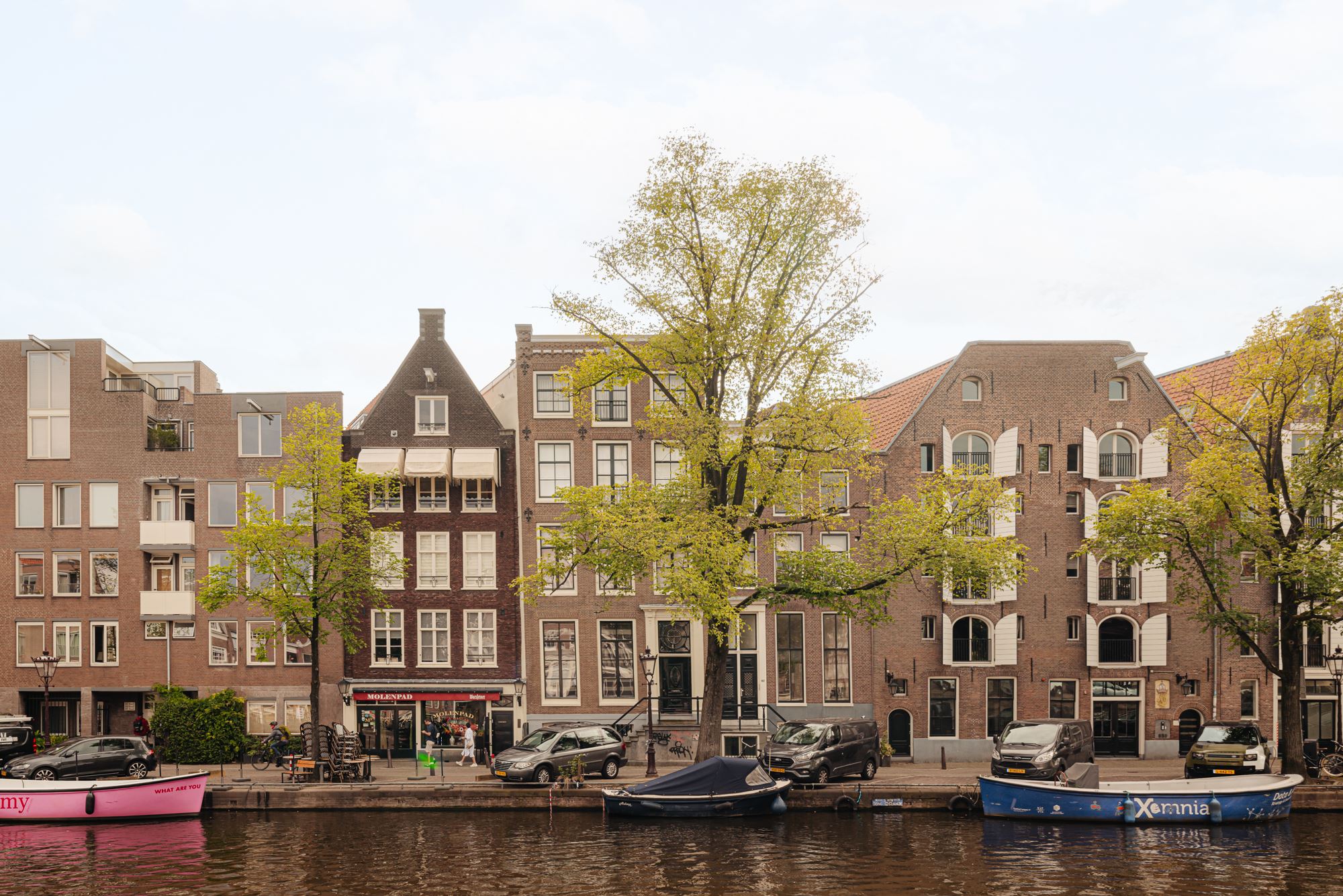 maison du canal à Amsterdam maison du canal à Amsterdam