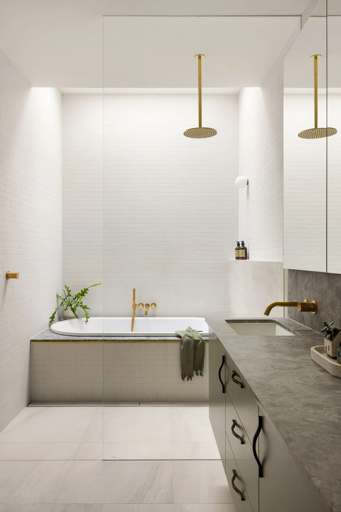 salle de bain design avec puit de lumière salle de bain design avec puit de lumière