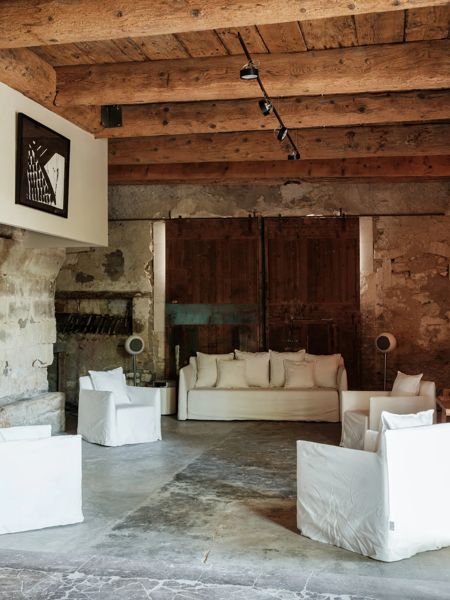 salon maison ancienne Provence la Bastide des Chardons