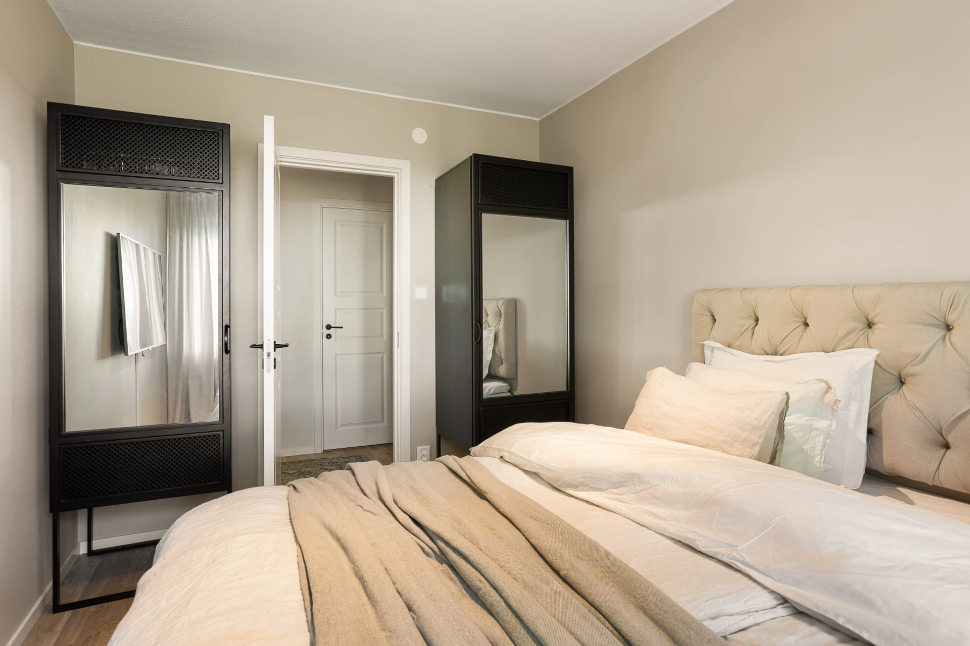 chambre beige décoration contemporaine appartement 73m2 chambre beige décoration contemporaine appartement 73m2