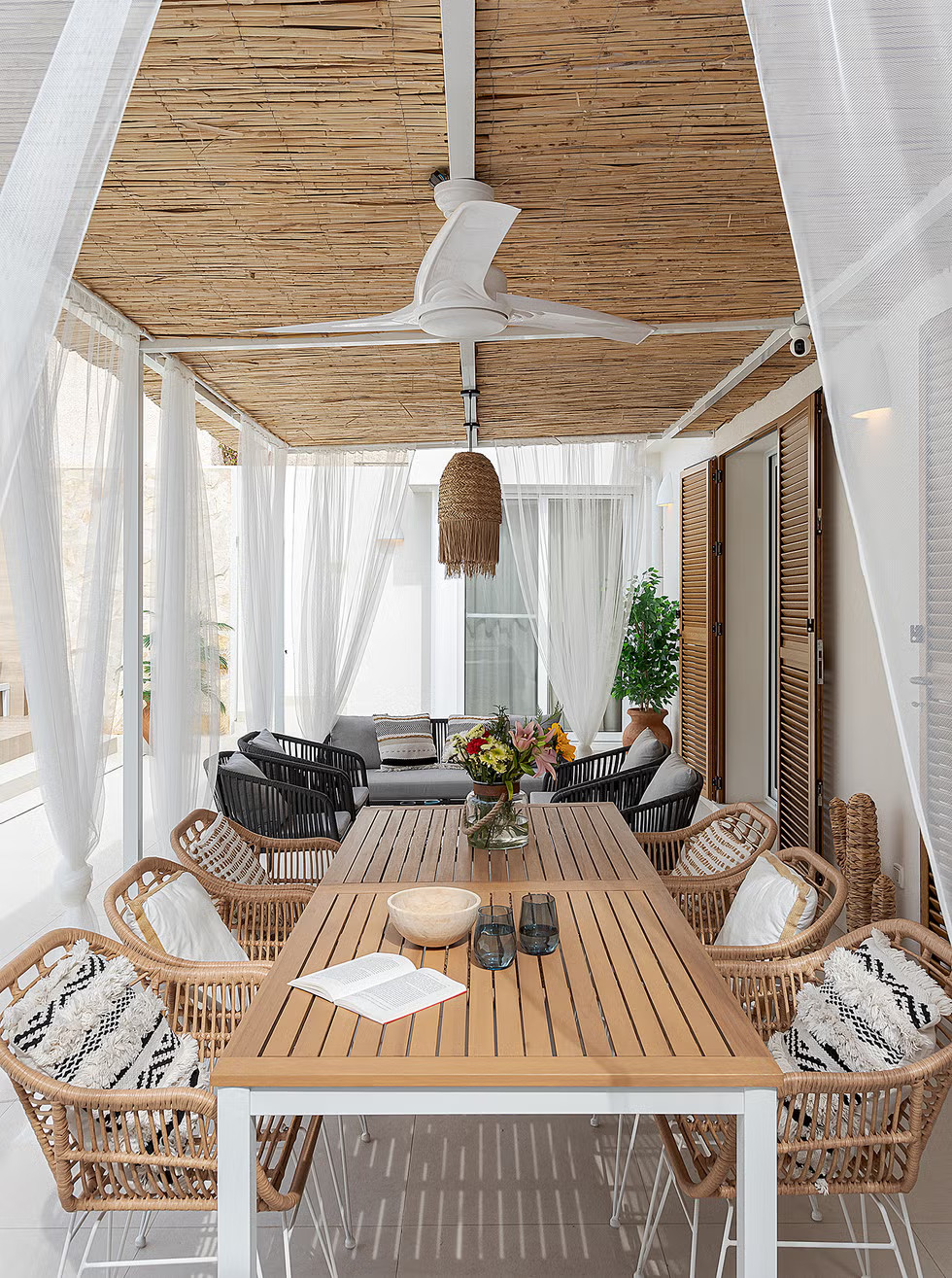 terrasse avec pergola maison de plage avec patio et piscine terrasse avec pergola maison de plage avec patio et piscine