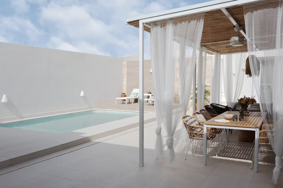 terrasse avec pergola maison de plage avec patio et piscine terrasse avec pergola maison de plage avec patio et piscine