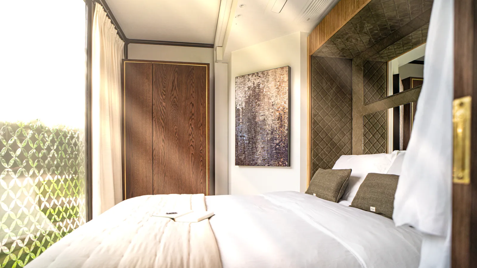 chambre tiny house contemporaine 60m2 Expandable Trailers