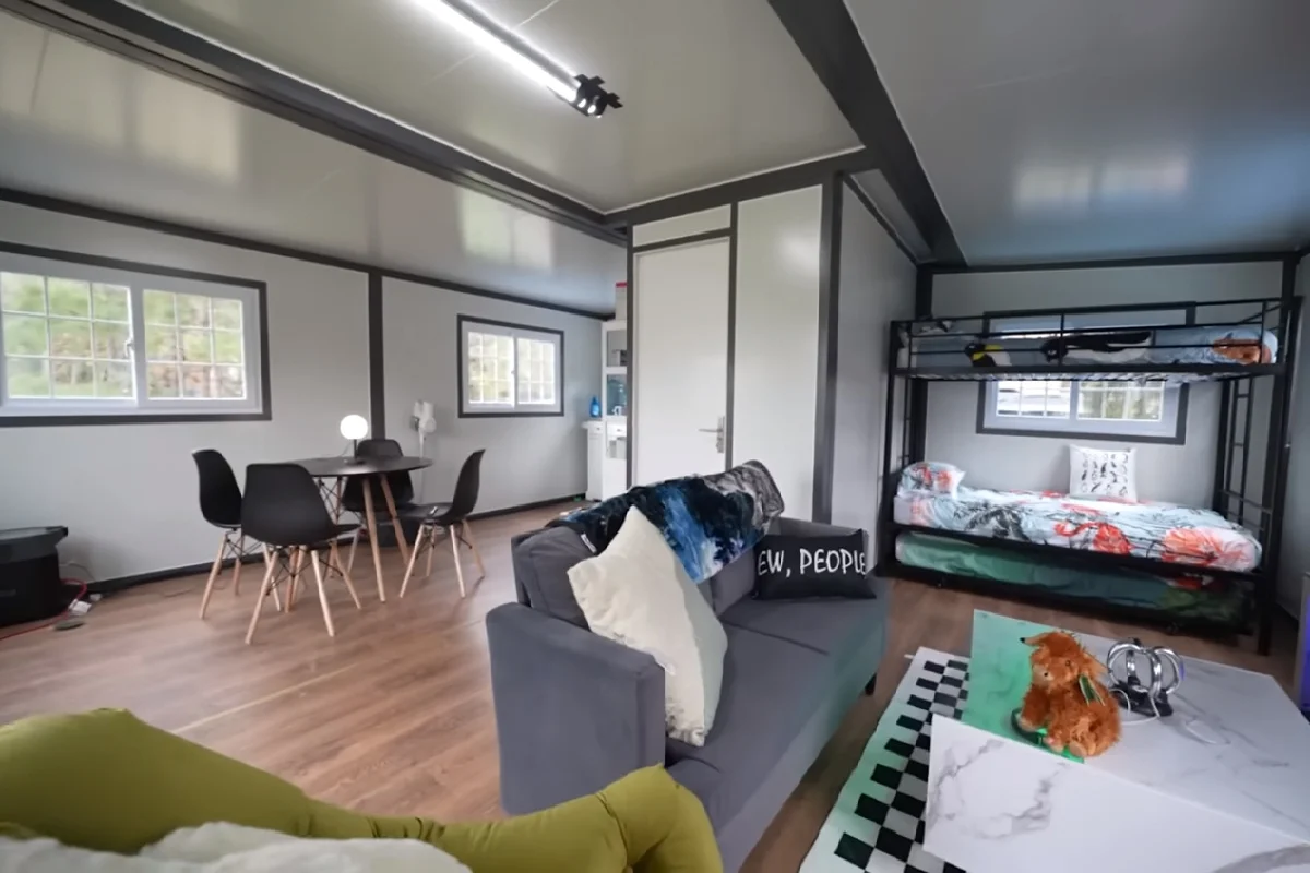 salon cuisine et chambre tiny house Nathan Graham salon cuisine et chambre tiny house Nathan Graham