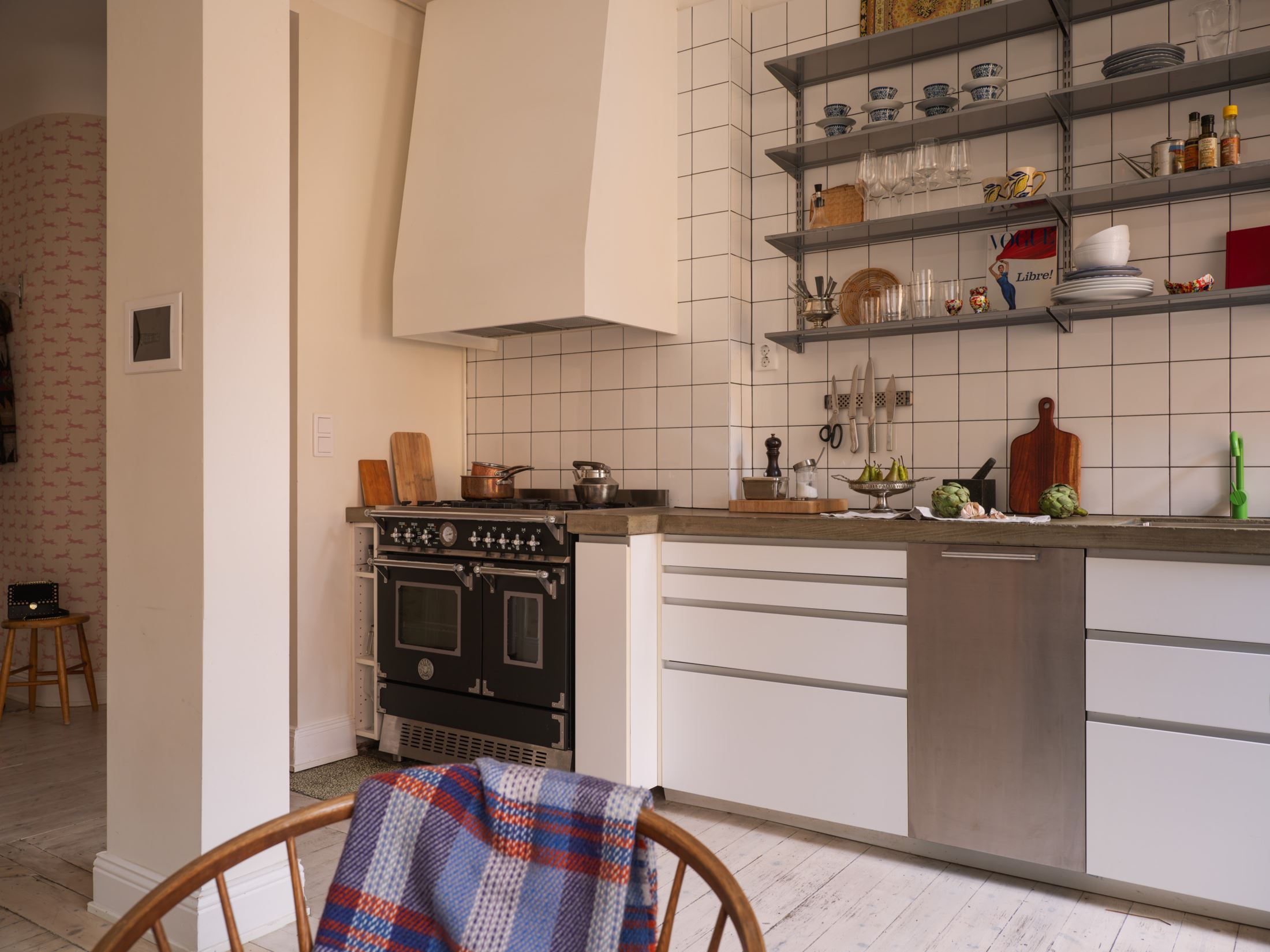 cuisine trois-pièces de 53m2 vintage cuisine trois-pièces de 53m2 vintage