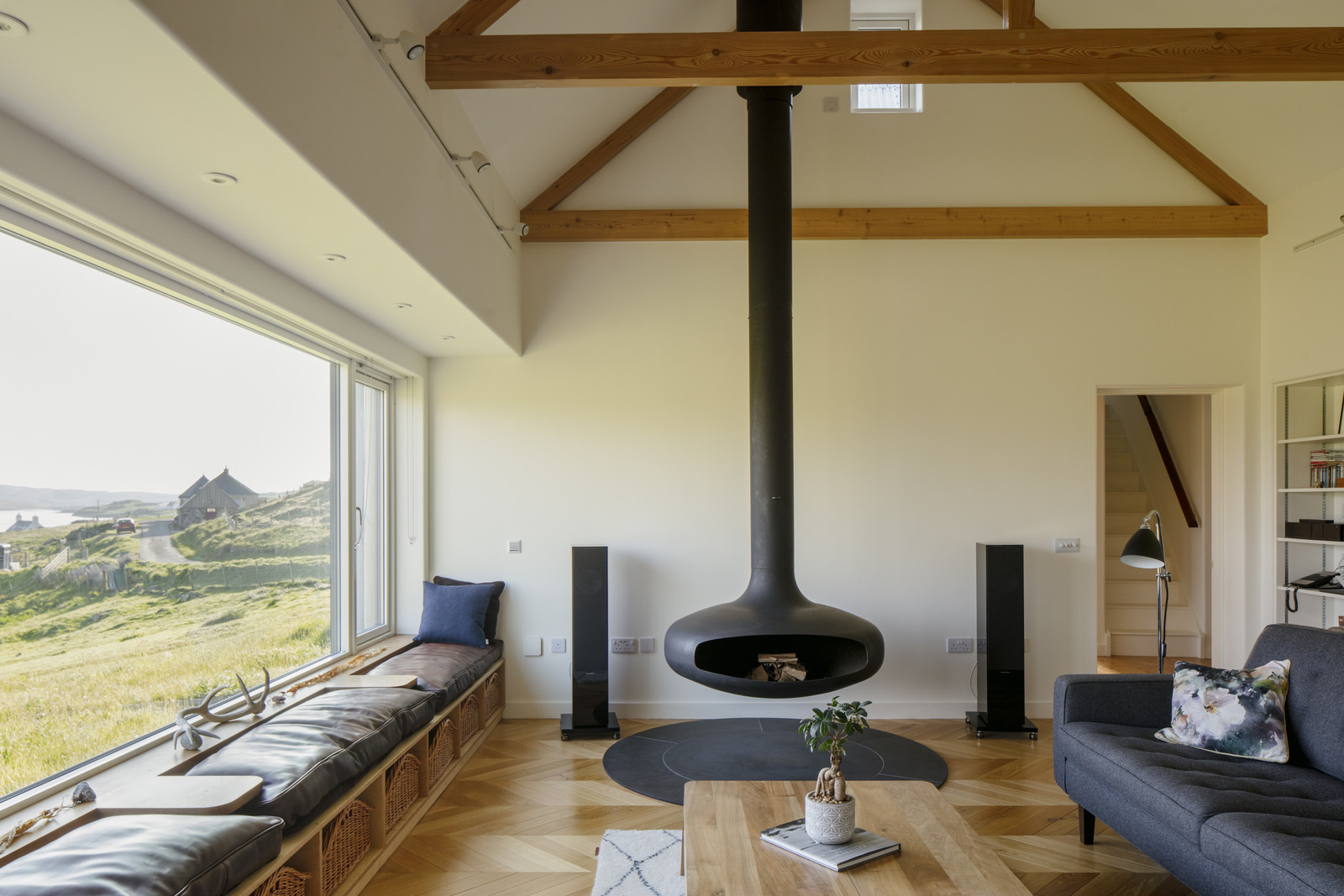 salon avec cheminée Domofocus maison en bois salon avec cheminée Domofocus maison en bois