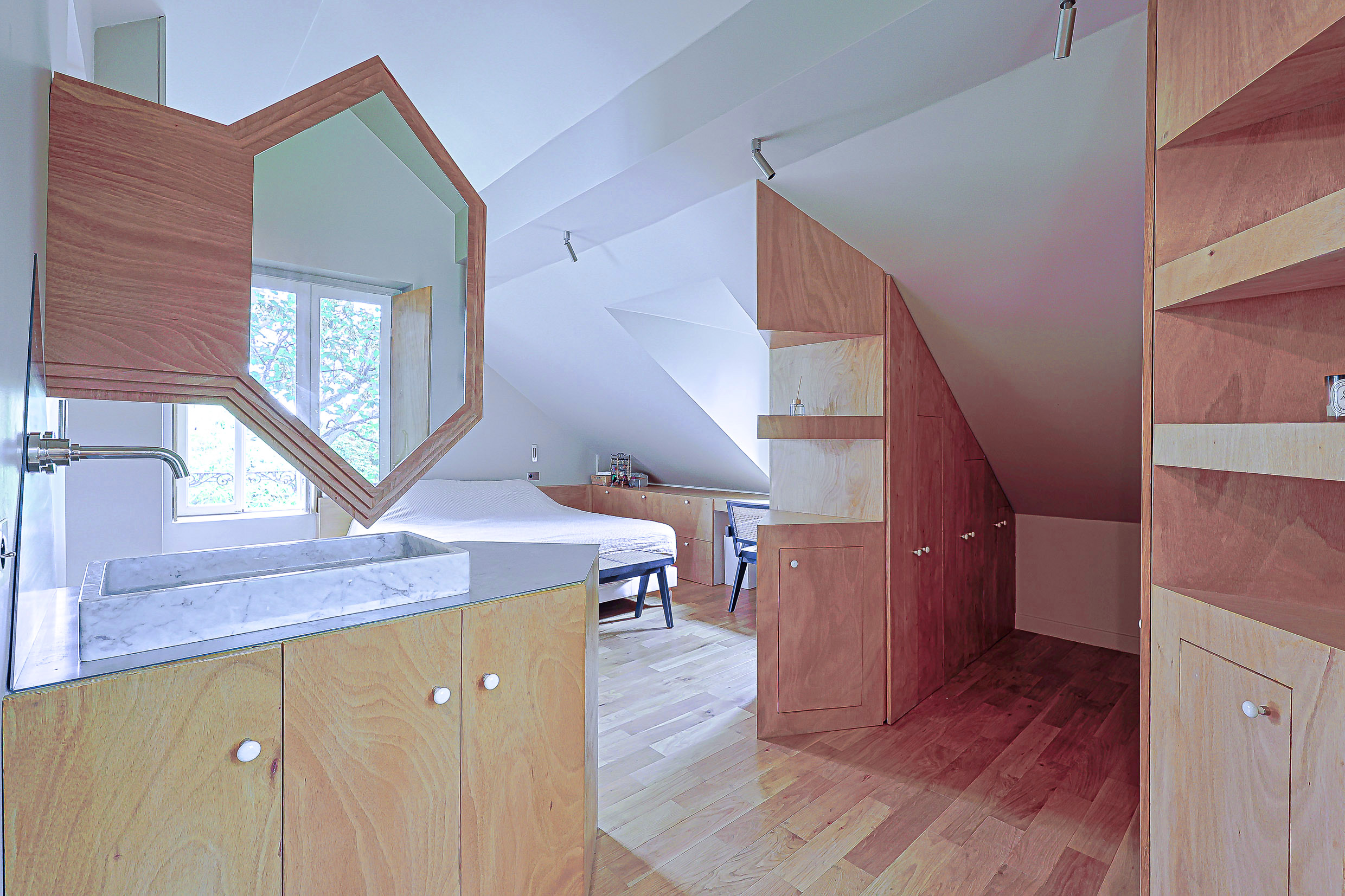chambre avec salle de bain maison Paris agrandie chambre avec salle de bain maison Paris agrandie