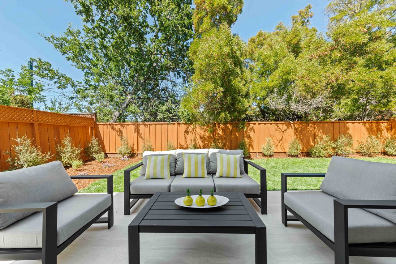 jardin avec palissade bois maison SIDCO HOMES jardin avec palissade bois maison SIDCO HOMES