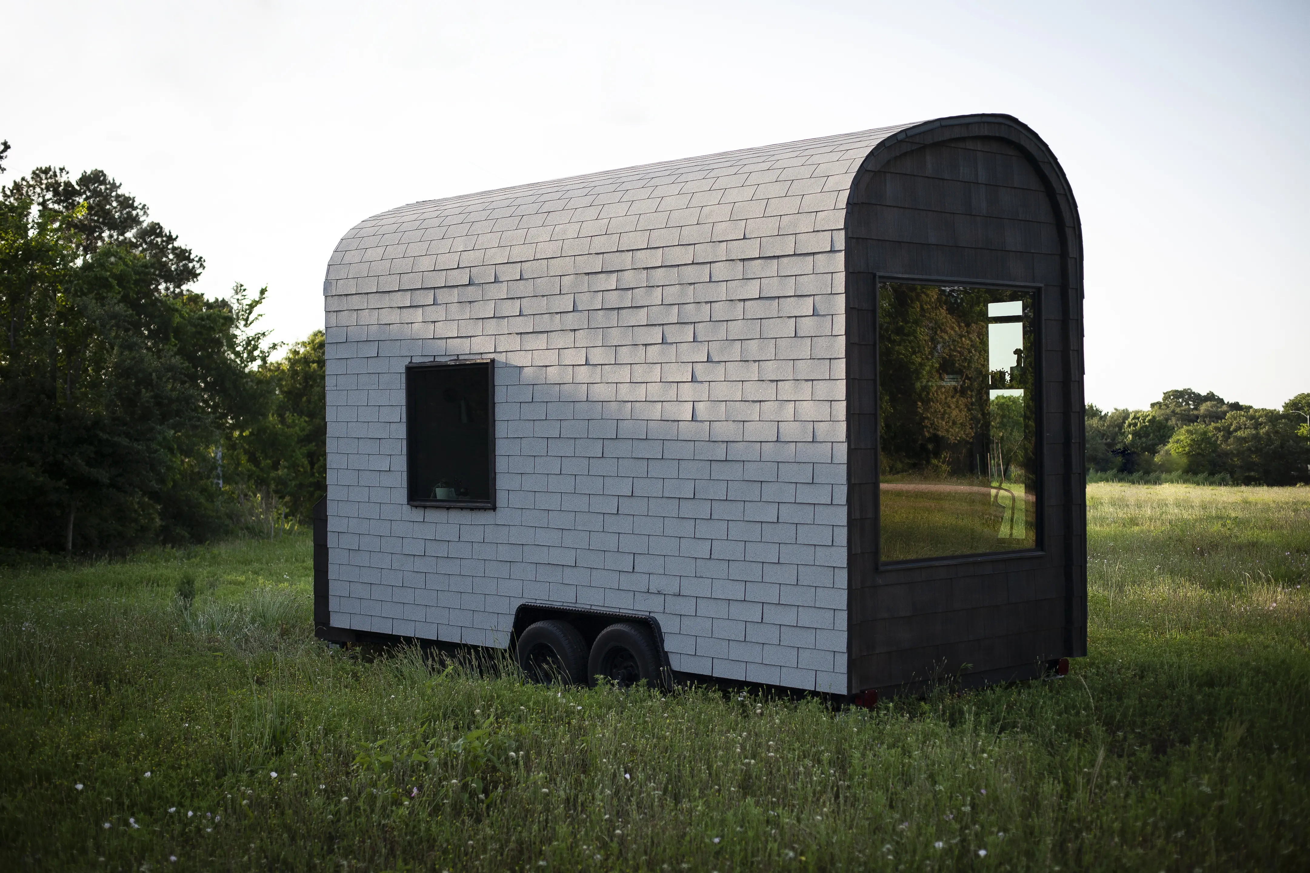 tiny house S tiny house S'Mouse Tiny House Cov