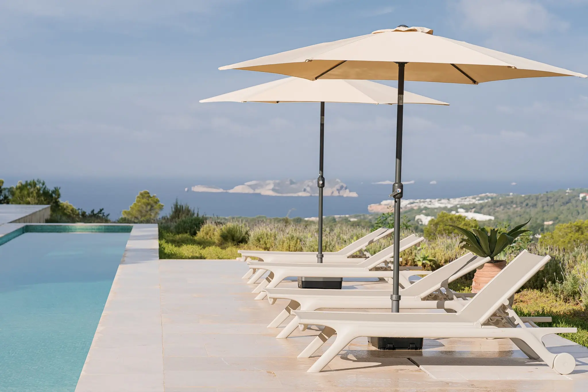 terrasse avec piscine vue mer terrasse avec piscine vue mer